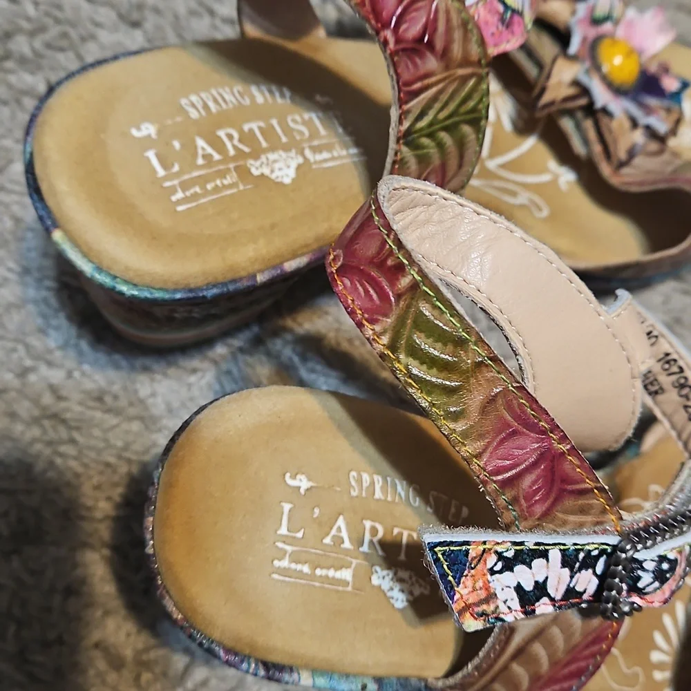 L'ARTISTE Spring Step Leilanie Slingback Leather Floral Sandals - Picture 8 of 12